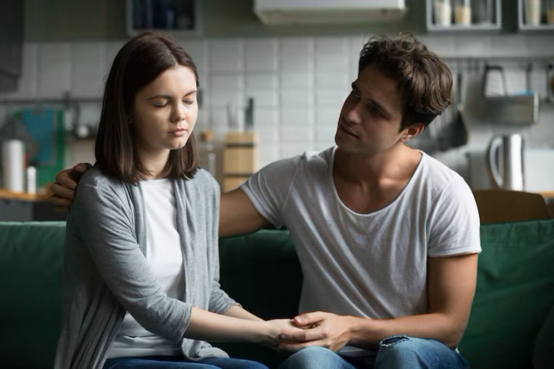 Jangan Takut! Pria Penuh Luka Justru Bisa Jadi Penyelamatmu