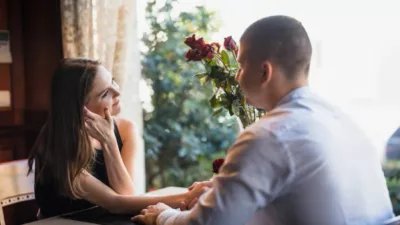 Nyaman, Tapi Tidak Bahagia? Waspadai Pernikahan Tanpa Cinta!