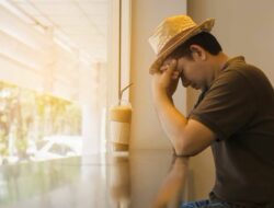 Orang Terlalu Peka Itu Melelahkan, Tapi Ini Sisi Kuatnya!