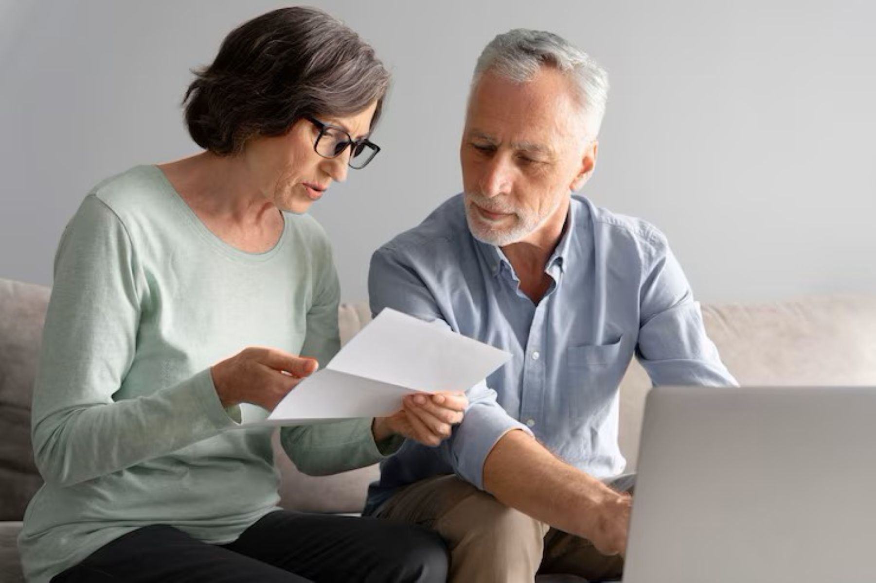 Menikah Lagi di Usia Pensiun? Awas Terjebak Masalah Finansial!