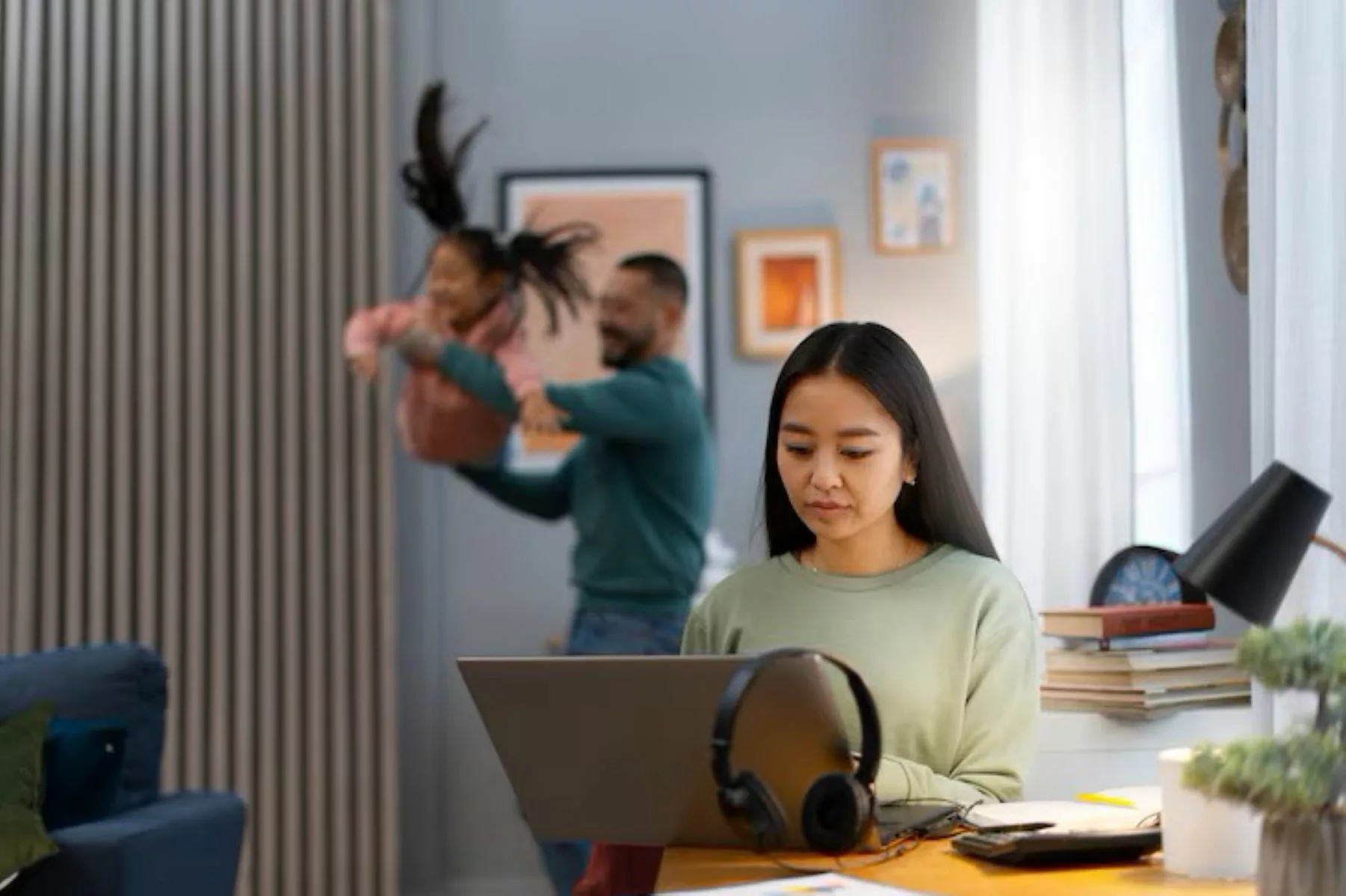 Side Hustle: Pelarian Emosional Orang-Orang Cerdas?