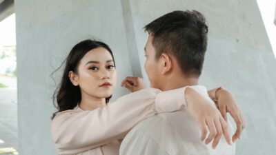 Stop Jadi Korban Pernikahan, Kapan Harus Egois?