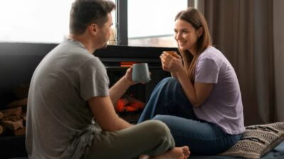 Cinta Itu Omong Kosong, Kalau Ini Nggak Ada di Pernikahan