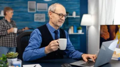 Gen X Tak Lagi Tertinggal, Ini Cara Jadi Relevan di Era AI