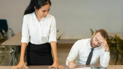 Perkataan Ini Sering Bikin Salah Paham di tempat Kerja, Sering Pakai?