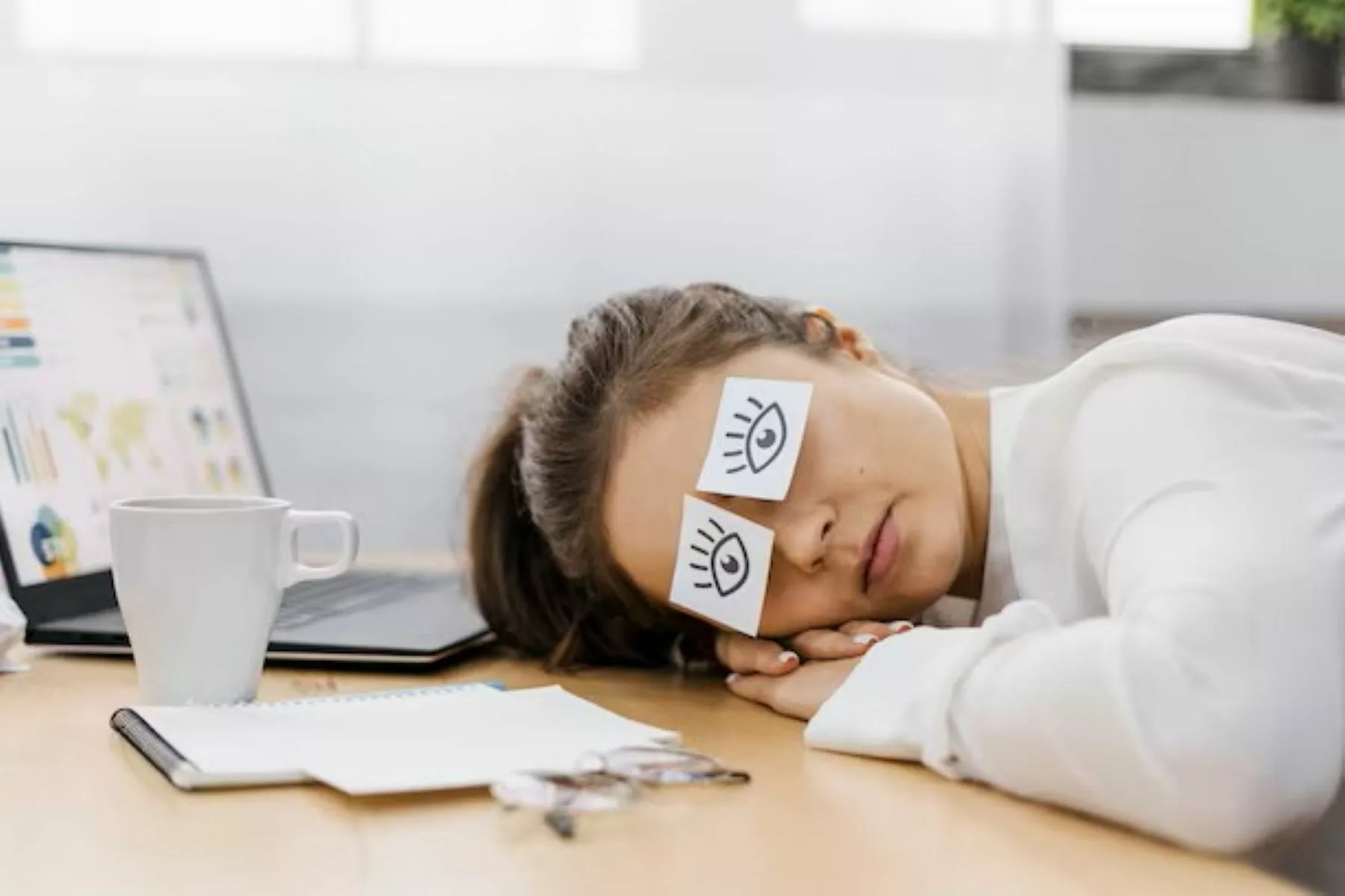 Kerja Sampingan Dapat Capeknya Saja? Ini 5 Penyebabnya