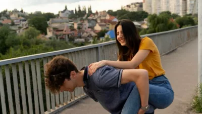 Jangan Pacari Wanita Yang Lebih Tua, Kalau Belum Siap Mental