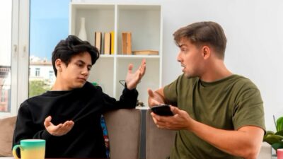 Nyinyir? Ini Cara Elegan Bikin Mereka Terdiam!