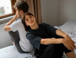 Pasanganmu Diam-Diam Membunuh Mimpimu, Sadarkah?