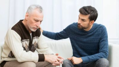 Hati-hati! Ucapan ‘Sopan’ Ini Malah Bikin Orang Tua Sakit Hati