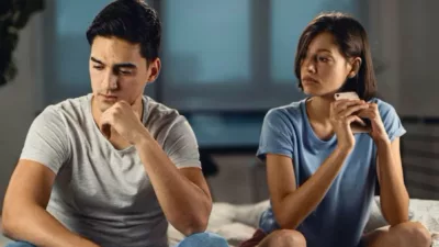 Pasangan Tak Pernah Marah, Tapi Kok Selalu Merasa Salah?