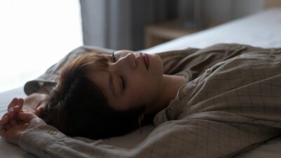 Tidur Siang Malah Bikin Lelah? Ini Kesalahan Fatal yang Sering Kamu Lakukan!