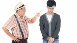 Curhat ke Orang Tua Malah Bikin Capek, Kok Bisa?