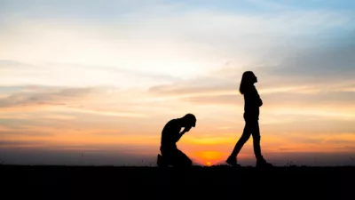 Pasanganmu Dibenci Ortu? Baca Ini Sebelum Menyerah!