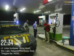 Polsek Lape Gelar Patroli Blue Light dan KRYD, Jaga Keamanan Wilayah Sumbawa