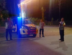 Patroli Blue Light Gabungan Piket Fungsi Polsek Rasanae Barat Ciptakan Situasi Kamtibmas yang Kondusif
