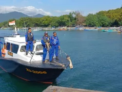 Personel Polda Bali Dikerahkan Cari Korban Kapal Tenggelam di Selat Bali