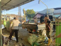 Tiga Pilar Kelurahan Bugis Gelar Gotong Royong Bersihkan Kantor Lama untuk Kantor Koperasi
