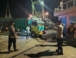 Personel Polsek Kawasan Pelabuhan Laut Bima Laksanakan Patroli Rutin, Sasar Buruh dan ABK di Area Pelabuhan