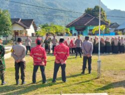 Satuan Binmas Polres Sumbawa Barat Gelar Apel dan Latkatpuan Kasatkamling di Kelurahan Bugis