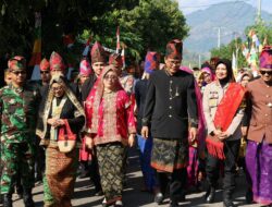 Kapolres Sumbawa Hadiri Mangan Barema di Desa Tatede, Pererat Silaturahmi dan Lestarikan Budaya Lokal