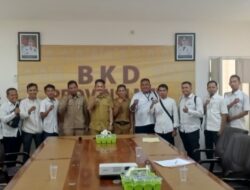 Tidak Ada Kepastian Dari BKD NTB, Nasib Ribuan R4 Terancam Di Rumahkan.