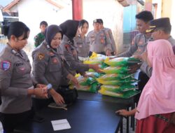 Polres Sumbawa Barat dan Perum Bulog Gelar Bazar Beras Murah di Poto Tano