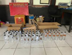 Polres dompu ungkap peredaran miras jenis arak bali dalam operasi rutin