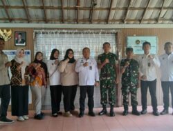 Kunjungan Kemenkopolhukam Perkuat Semangat Petugas Dapur MBG Narmada
