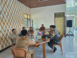 Bhabinkamtibmas bersama pemerintah desa bersinergi melaksanakan kegiatan sosialisasi pencegahan TPPO