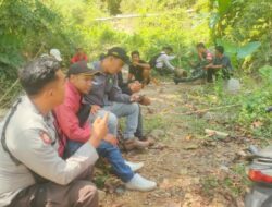 BHABINKAMTIBMAS DESA SEMINAR SALIT DAMPAINGI POLHUT LAKUKAN KROSSING LAHAN DI DUSUN BATU MELIK