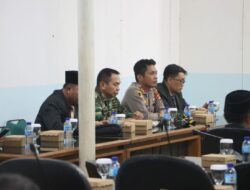 Kapolres Lombok Utara Hadiri Rapat Paripurna DPRD KLU Bahas Laporan Anggaran dan Penandatanganan Nota Kesepakatan KUA-PPAS APBD 2026