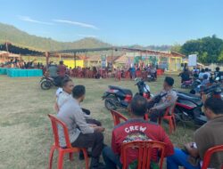 Polsek Brang Rea Amankan Lomba Eco Folk Walk Fashion di Harlah ke-114 Desa Tepas