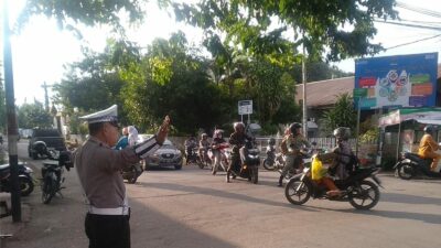 Sat Lantas Polres Bima Kota Laksanakan Rawan Pagi, Wujudkan Kamseltibcarlantas yang Lancar