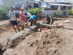Semangat Gotong Royong di Tanjung, Babinsa Dampingi Warga Bangun Masjid