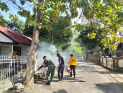 Kolaborasi Babinsa, Lurah, dan Warga Jaga Kebersihan Lingkungan