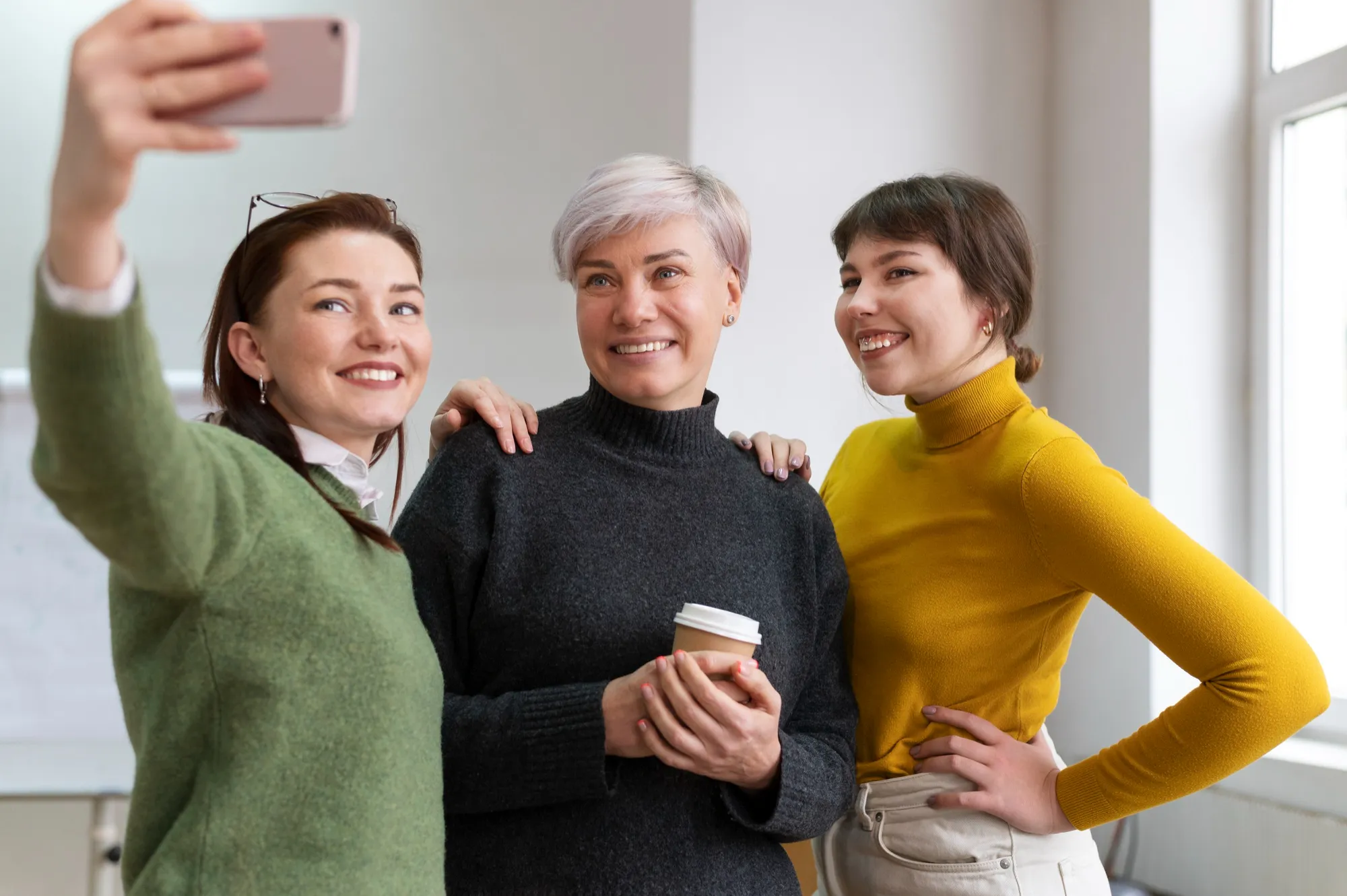 Gen X Rapuh di Dalam? Menyelami Beban Masa Lalu, Memikul Beban 2 Arah