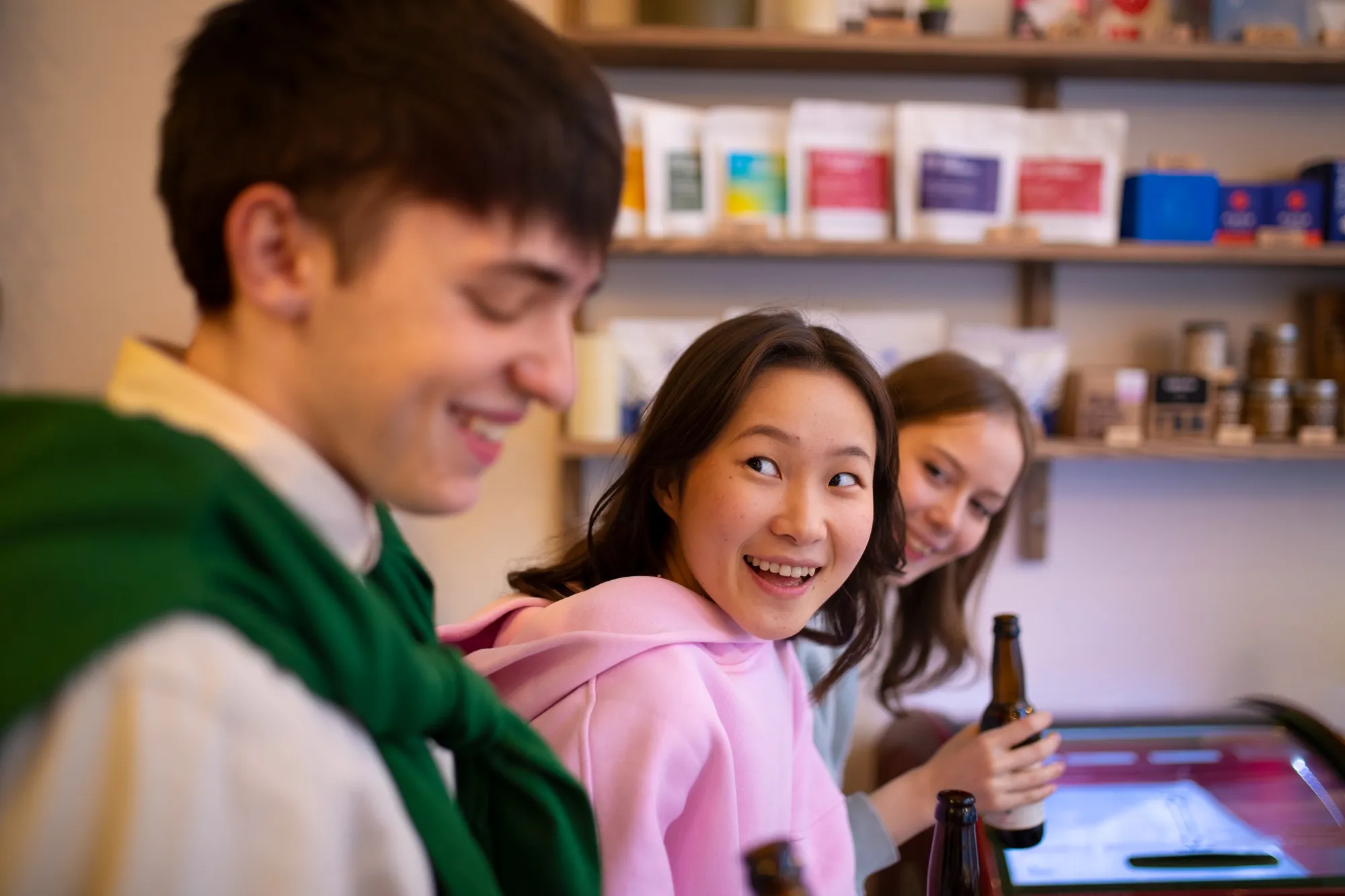 Mengapa Gen Z Paling Siap Hadapi Masa Depan? Ini Skill Survival Mereka