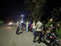 Personel Polsek Poto Tano Gelar Patroli Dialogis Dini Hari, Ajak Warga Jaga Kamtibmas