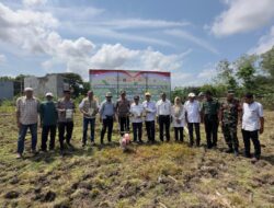 POLRES DOMPU GELAR PENANAMAN JAGUNG SERENTAK KUARTAL IV TAHUN 2025 DALAM RANGKA DUKUNG SWASEMBADA PANGAN NASIONAL