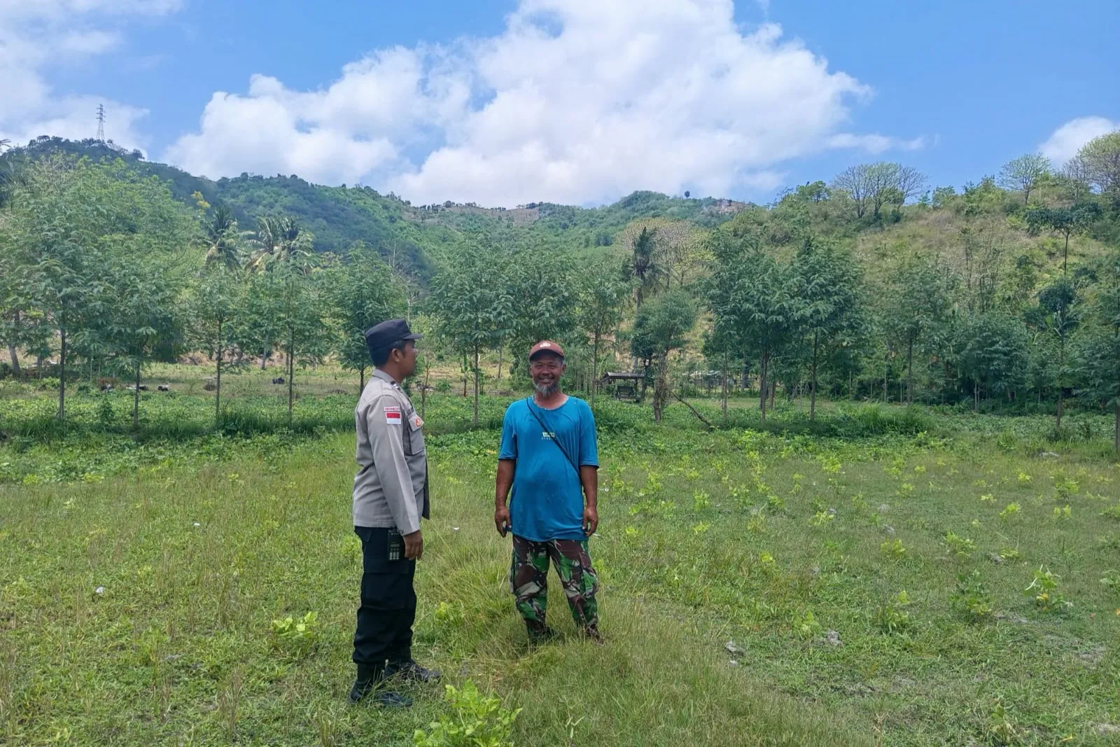 Bhabinkamtibmas Jadi Motor Ketahanan Pangan di Sekotong Barat