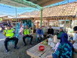 Patroli Dialogis Humanis, Polsek Seteluk Perkuat Kedekatan dengan Masyarakat