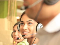 Apa Itu Telemarketing? Pengertian, Tujuan, dan Jenisnya untuk Tingkatkan Penjualan