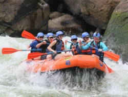 Mengenal Rafting: Olahraga Ekstrem Paling Seru Buat Hilangkan Stres