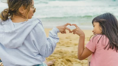 Jangan Bebani Anak! Ini 7 Cara Tentukan Ekspektasi Sehat Orang Tua Biar Anak Bahagia