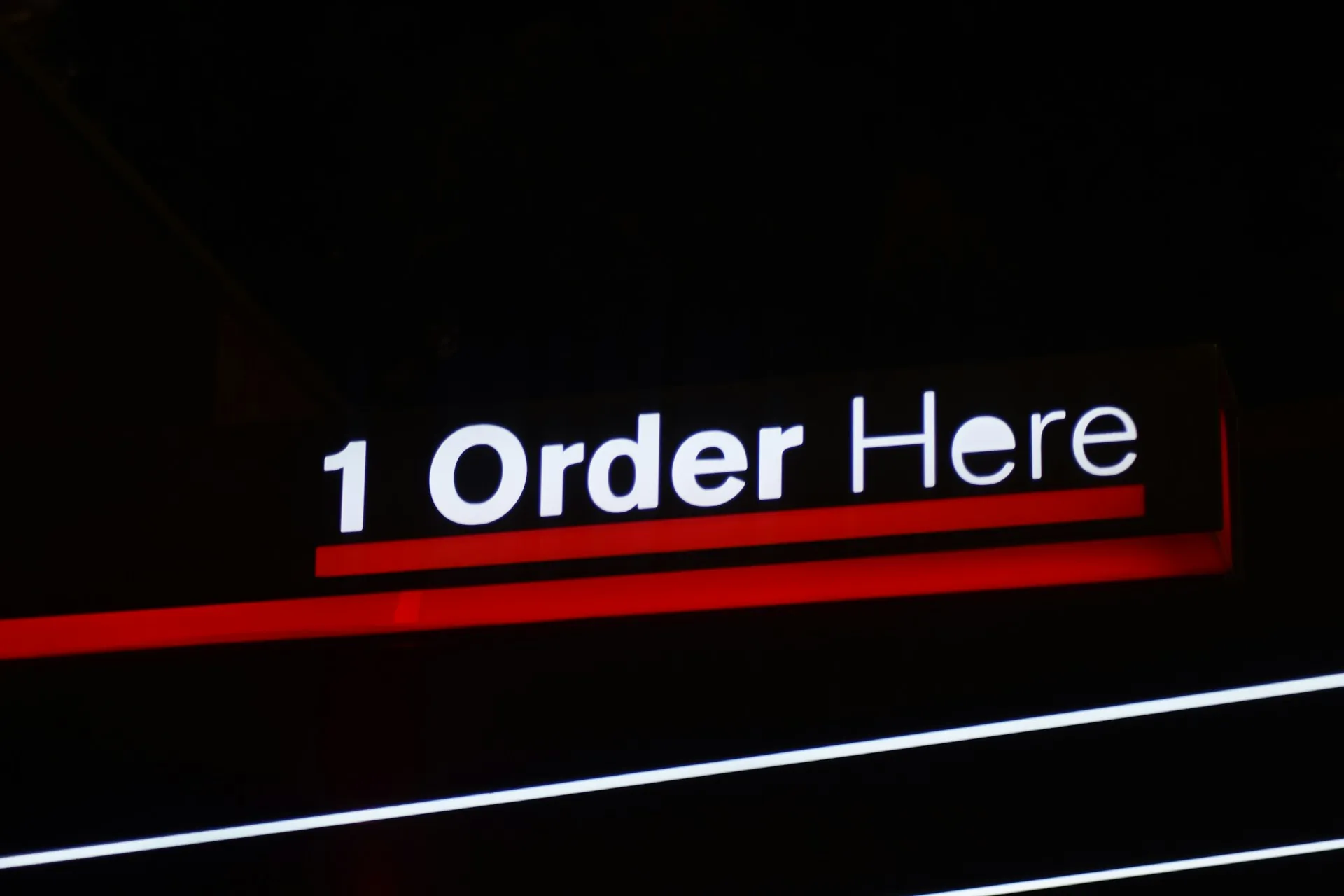 MOQ Itu Apa Sih? Ternyata Ini Alasan Kenapa Bisnismu Wajib Tahu