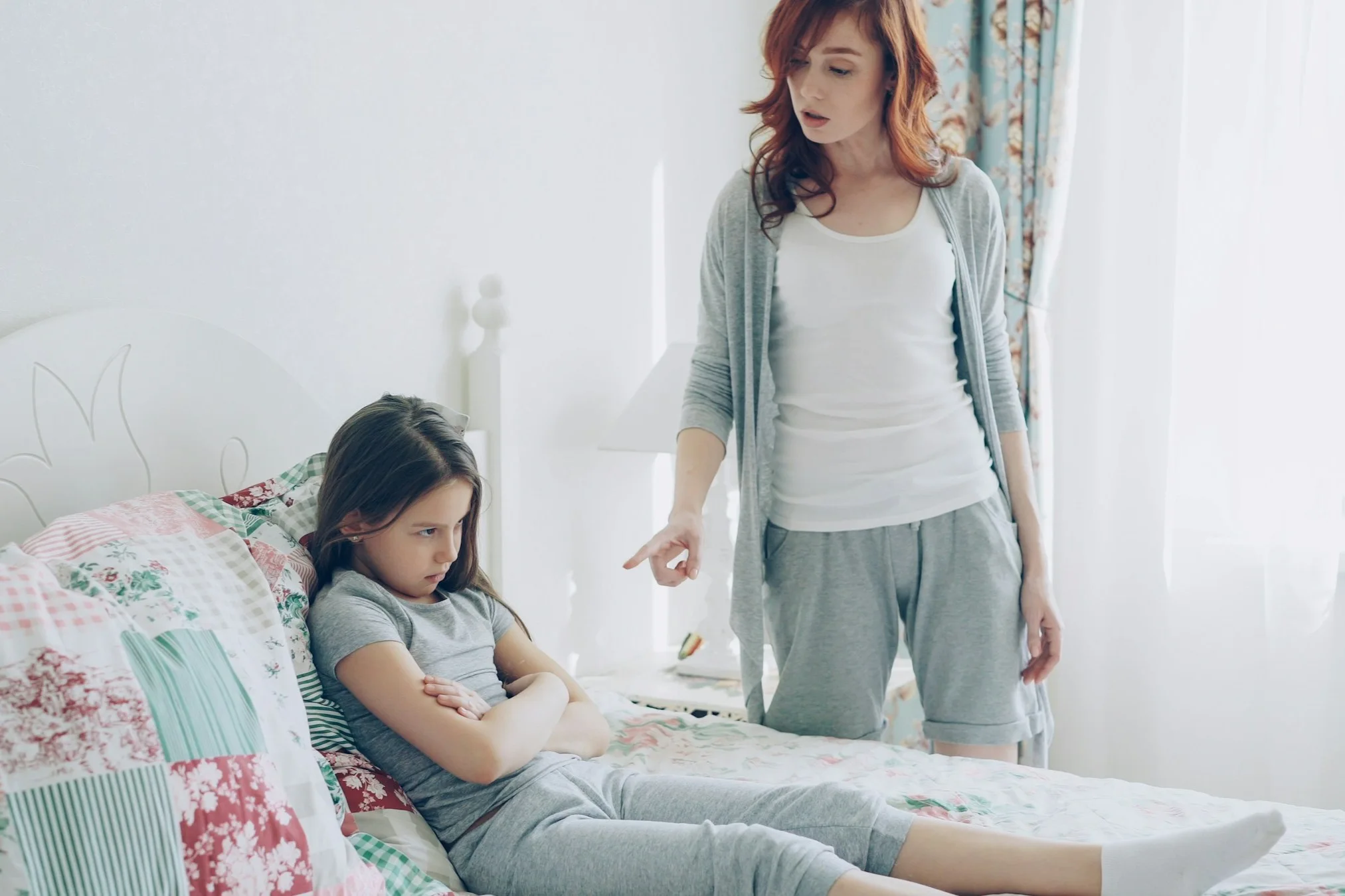 Ini 7 Kebiasaan Pola Asuh yang Merugikan Anak Tapi Sering Dianggap Wajar