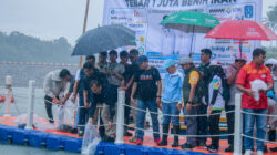 Gubernur Iqbal Apresiasi FWE NTB Tebar 1 Juta Benih Ikan di Bendungan Meninting