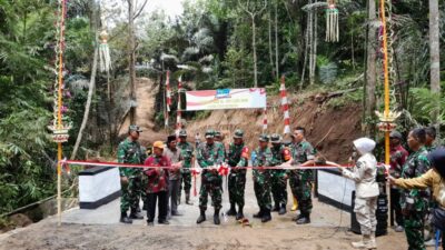 Danrem 162/WB Resmikan Pompa Hidram dan Jembatan TMMD Kodim 1606/Mataram di Lingsar