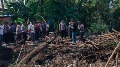 Hadir di Tengah Masyarakat, Kapolres Bima dan Bupati Bima Tinjau Jembatan Putus di Desa Nggembe